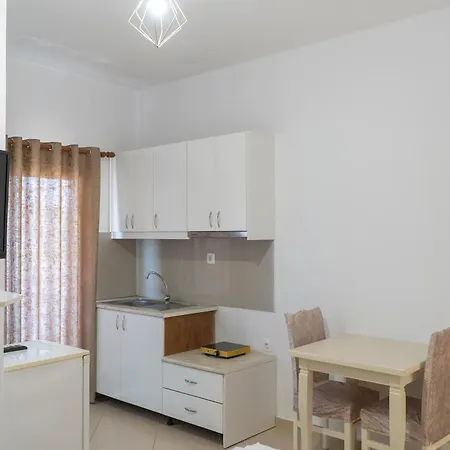 Appart hôtel Oleva Studio's & Ksamil