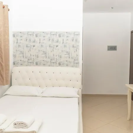 Oleva Studio's & 4* Ksamil