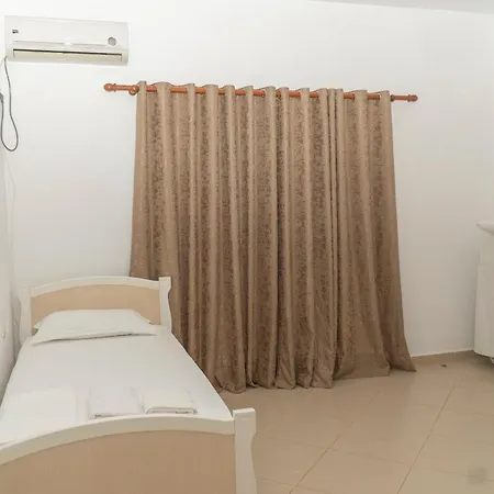 Oleva Studio's & Ksamil