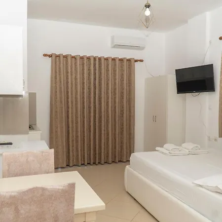 Aparthotel Oleva Studio's & Ksamil