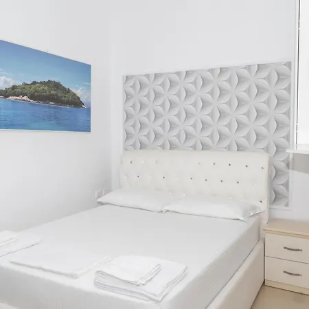 Oleva Studio's & Apart Otel 4*