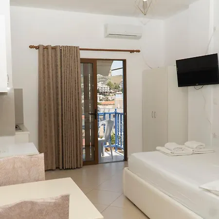 Oleva Studio's & Apart Otel Ksamil